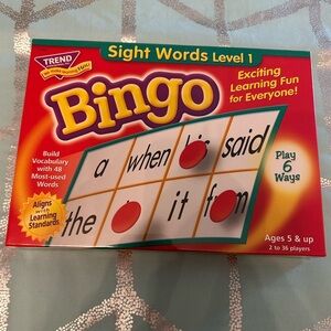 TREND ENTERPRISES Sight Words Level 1 Bingo Game